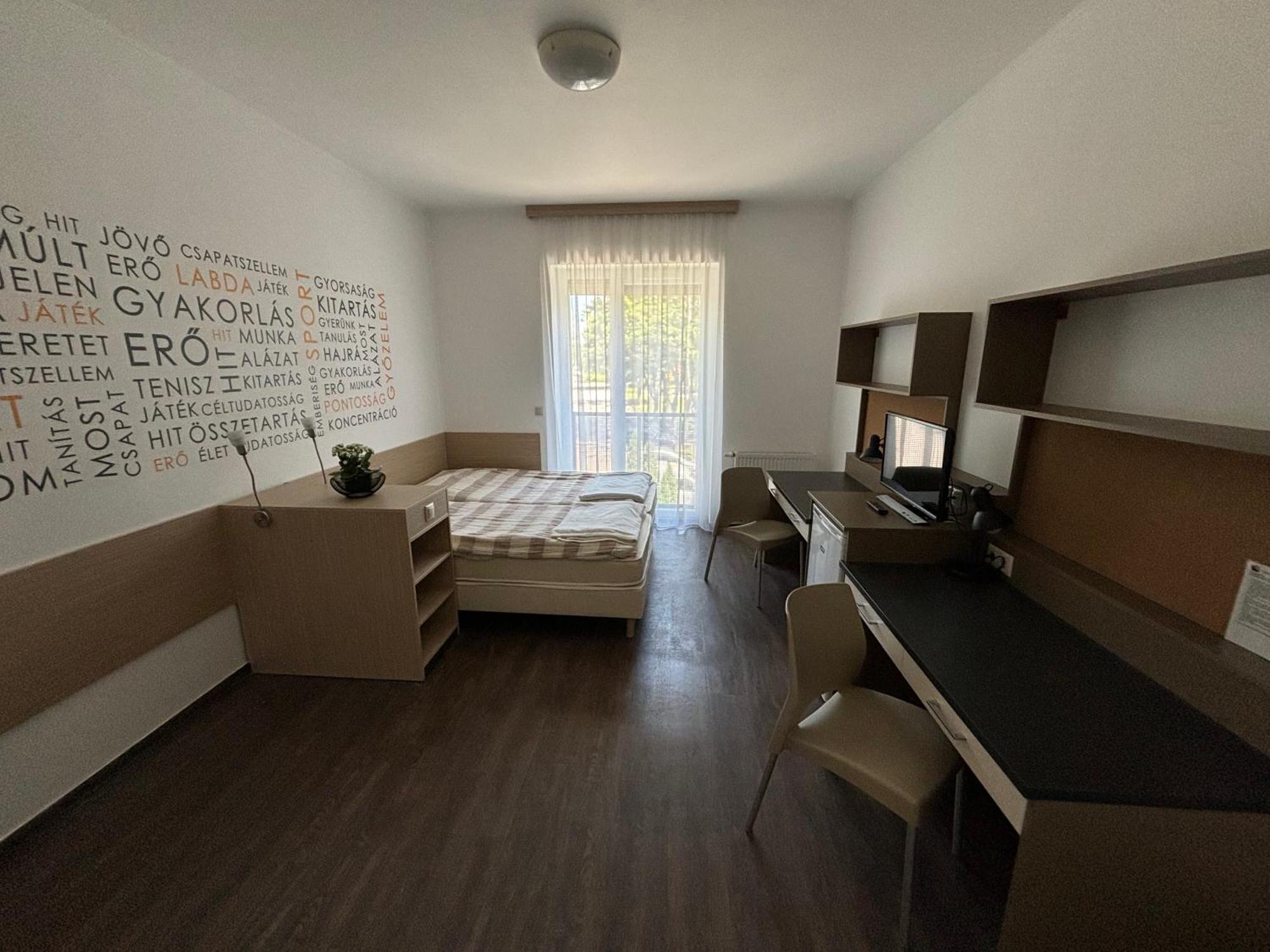 Skc Siofok Aparthotel ภายนอก รูปภาพ